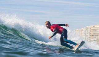 Faire du surf aux Sables-d’Olonne